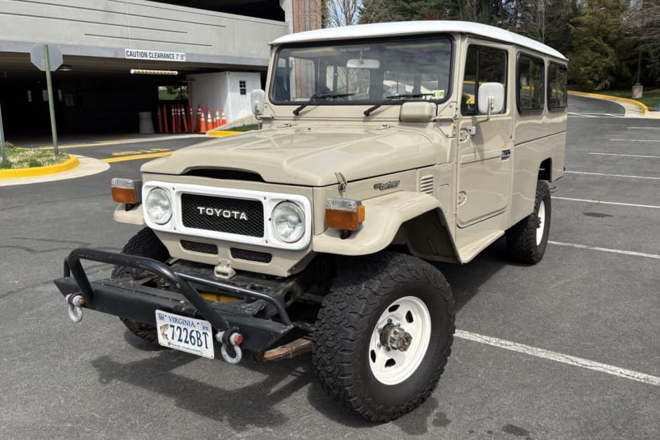 1984 Toyota Land Cruiser FJ45 sold for $22,000