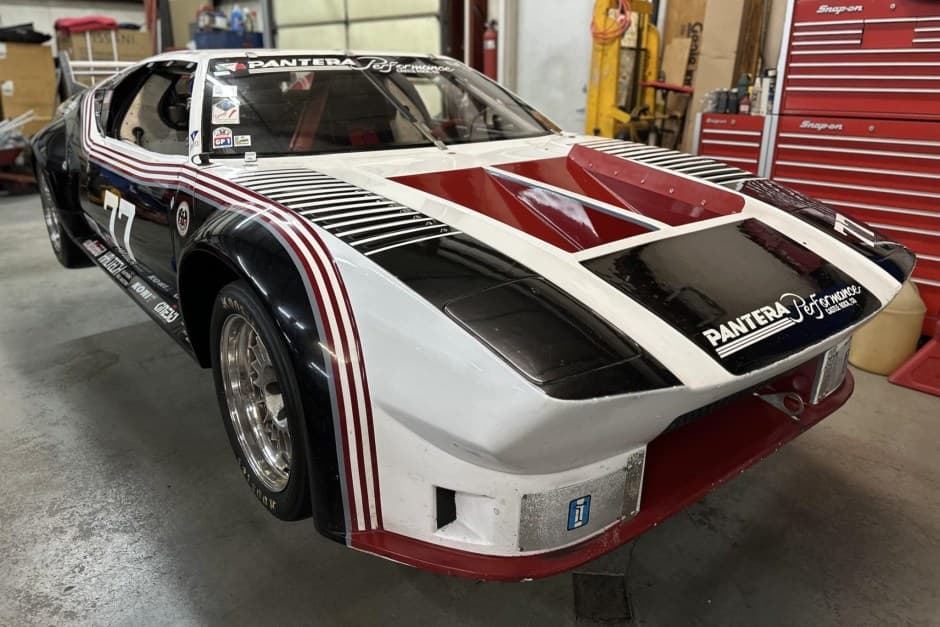 0 DeTomaso Pantera sold for $67,600