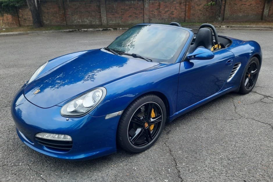2012 Porsche 987 Boxster sold for $22,222