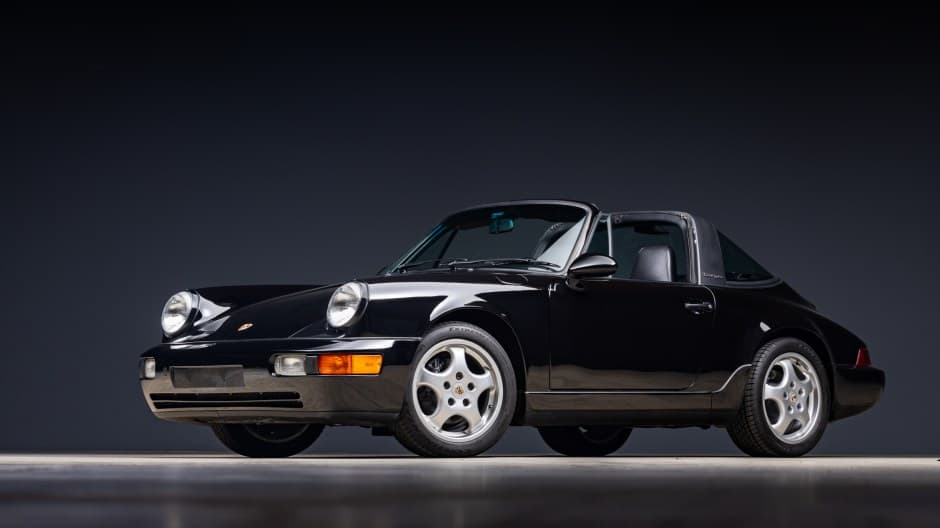 1993 Porsche 964 911 (Non-Turbo) sold for $95,000