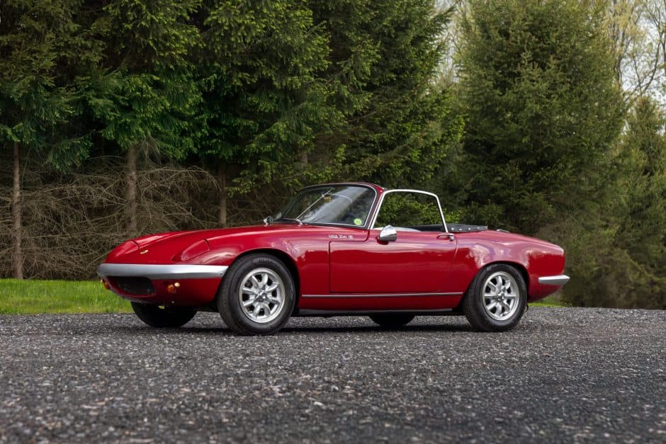 1967 Lotus Elan (1962-1975) sold for $39,995