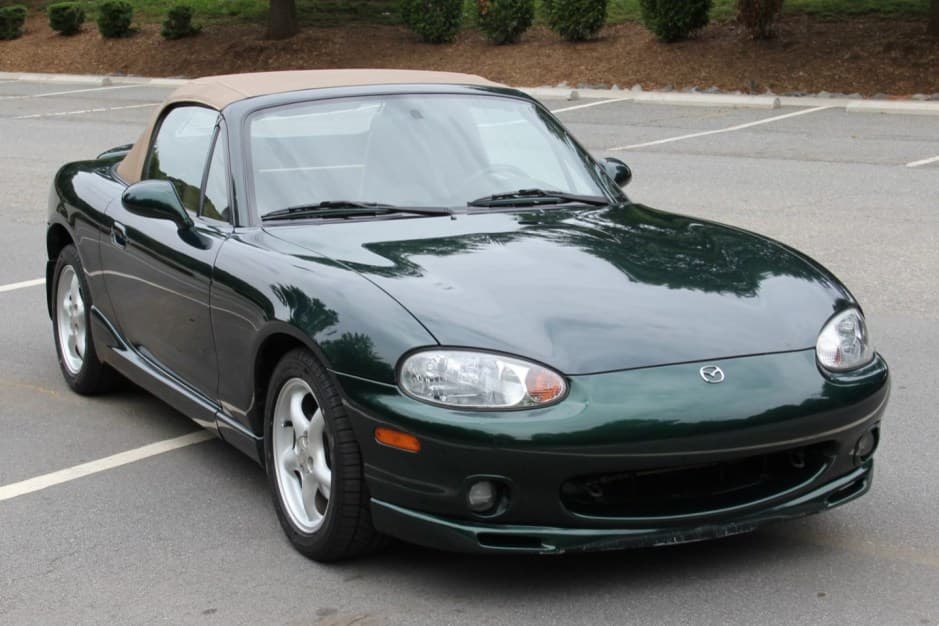 1999 Mazda NB MX-5 Miata sold for $13,500