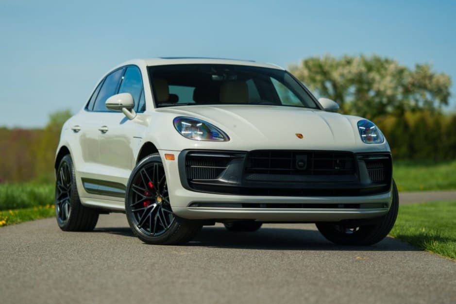 2023 Porsche Macan sold for $70,500