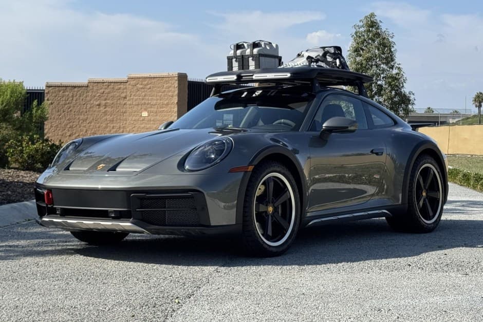 2024 Porsche 992 911 (Non-Turbo/GT2/GT3) sold for $348,500