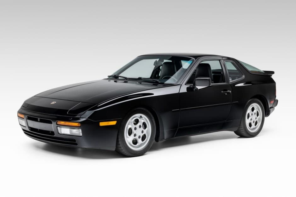 1987 Porsche 944 Turbo sold for $40,000