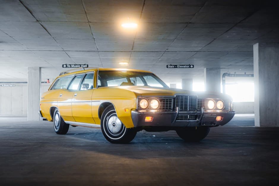 1972 Ford Galaxie sold for $10,000