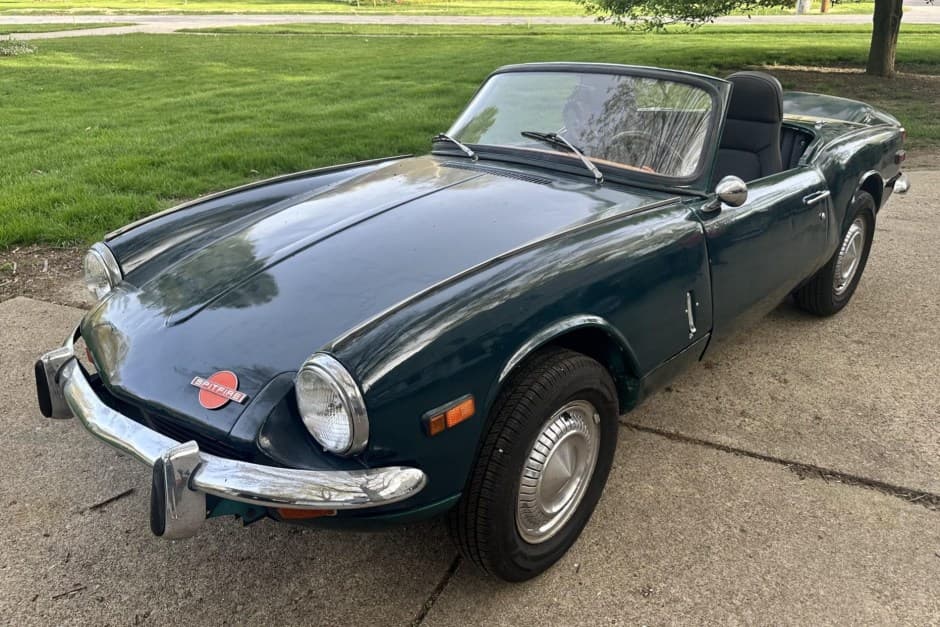 1970 Triumph Spitfire sold for $2,300