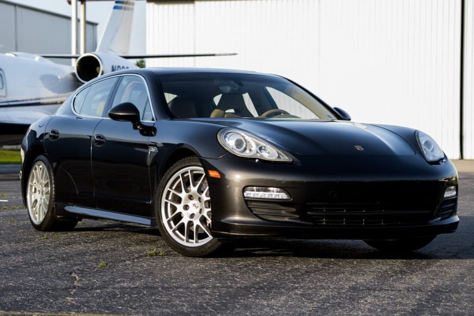 2010 Porsche Panamera sold for $22,000