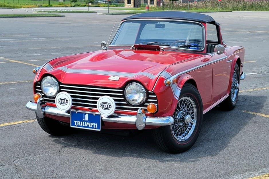 1968 Triumph TR5 & TR250 sold for $24,000