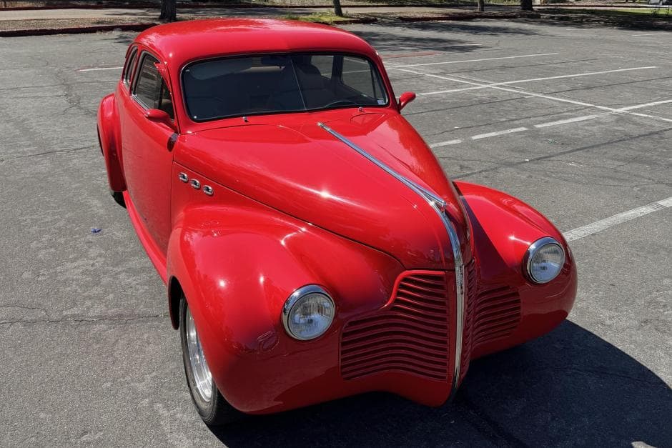 1940 Buick Super sold for $25,000