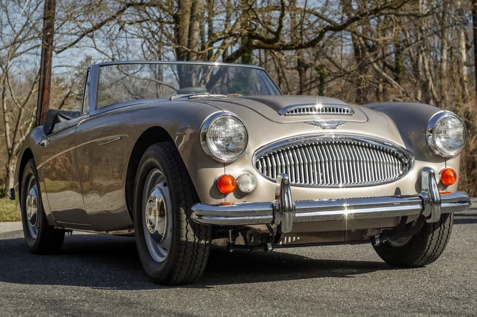 1967 Austin-Healey 3000 sold for $71,000