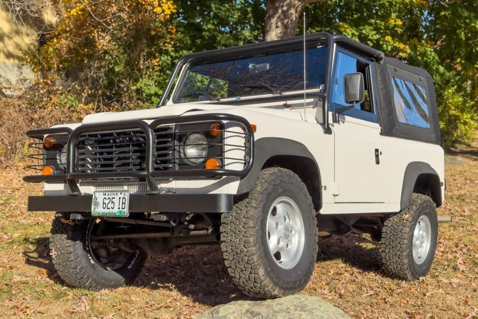 1997 Land Rover Defender 90 NAS sold for $71,000