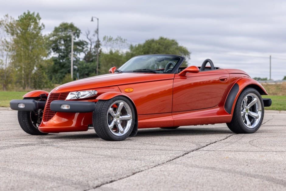 2001 Plymouth Prowler sold for $36,333