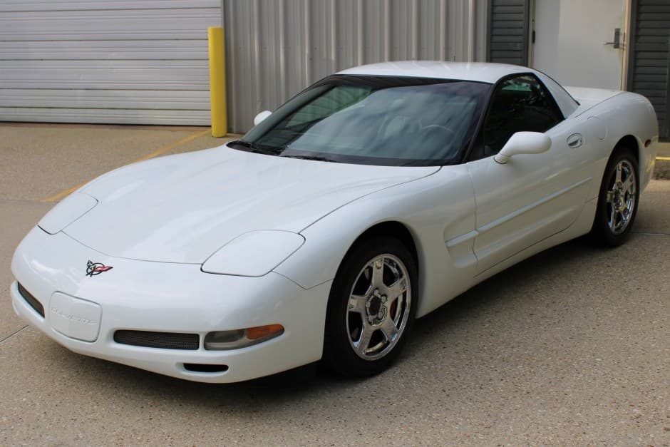 1999 Chevrolet Corvette C5 sold for $22,850