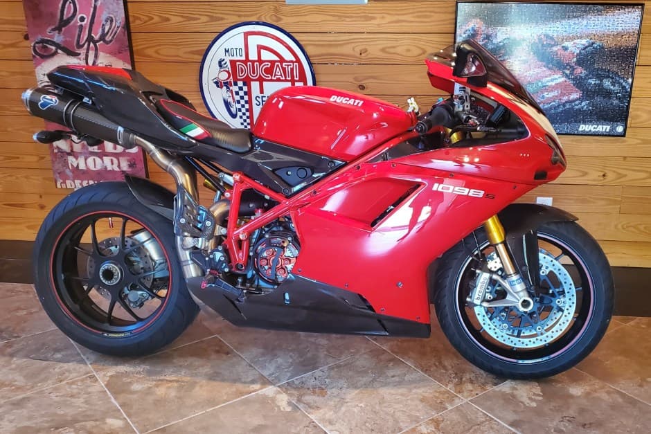 2007 Ducati 1098 sold for $8,250