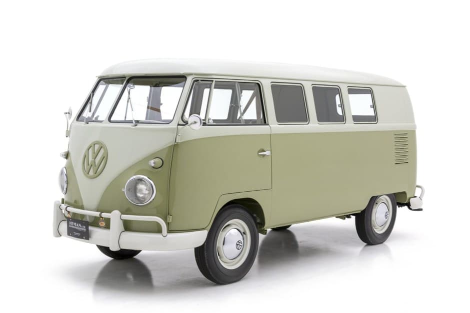 1961 Volkswagen Split-Window Bus sold for $52,000