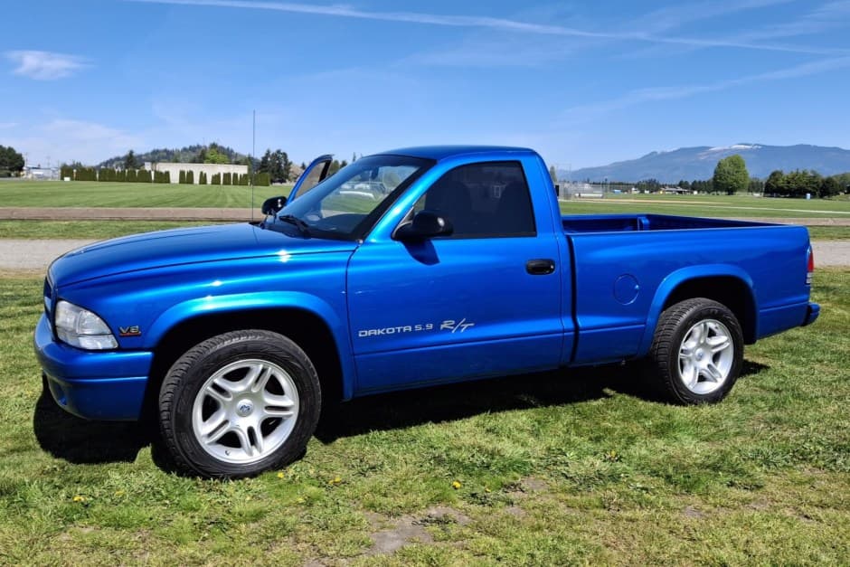 1999 Dodge Dakota (1997-2004) sold for $15,250