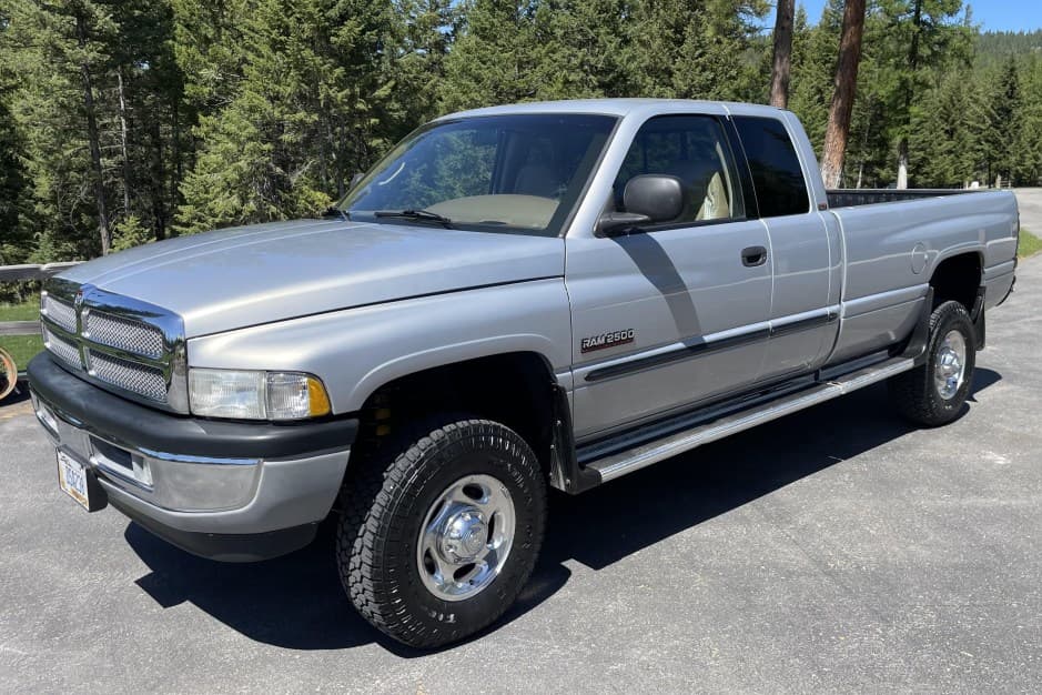 2001 Dodge Ram (1994-2002) sold for $28,000