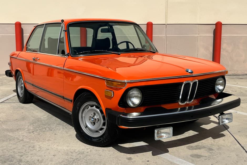 1975 BMW 2002 sold for $16,500