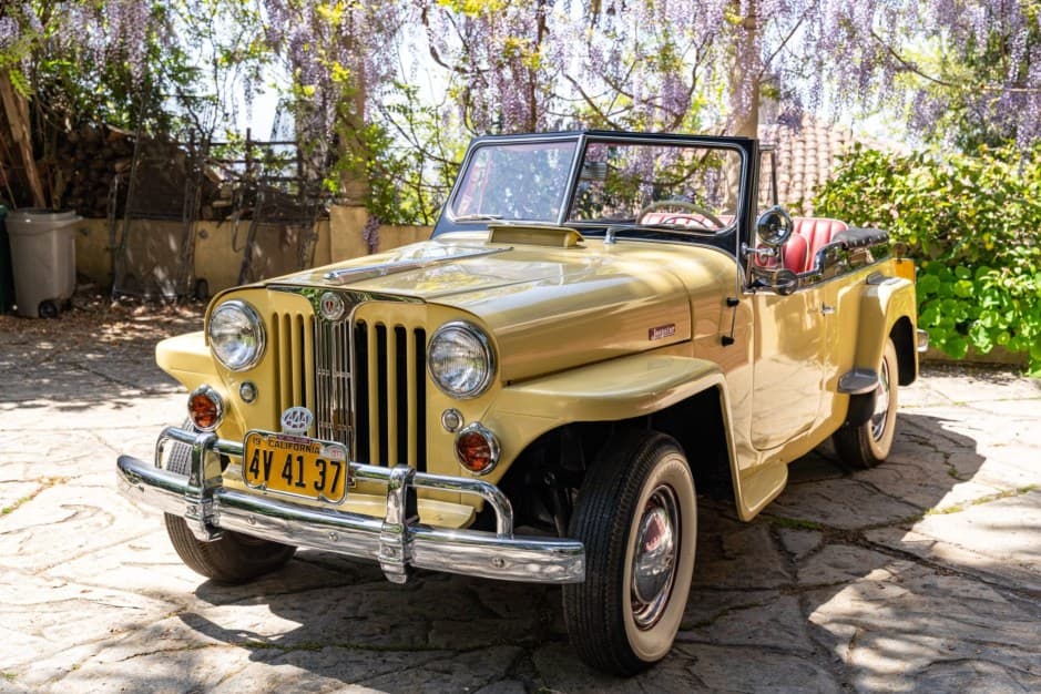 1948 Willys Jeepster sold for $27,850