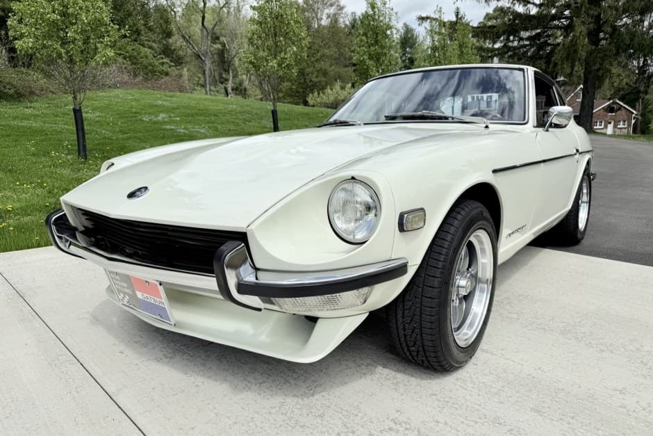 1972 Datsun 240Z sold for $40,500