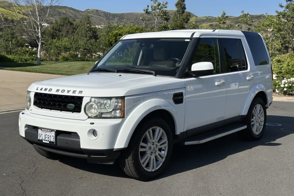 2012 Land Rover LR4 sold for $12,500
