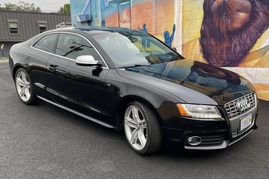 2010 Audi S5 sold for $13,005