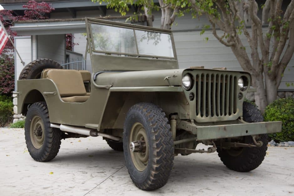 1943 Ford Military sold for $8,000
