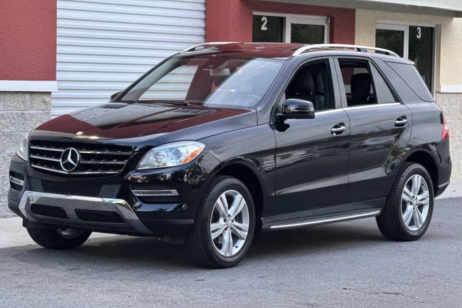 2015 Mercedes-Benz M-Class & GLE-Class sold for $13,000
