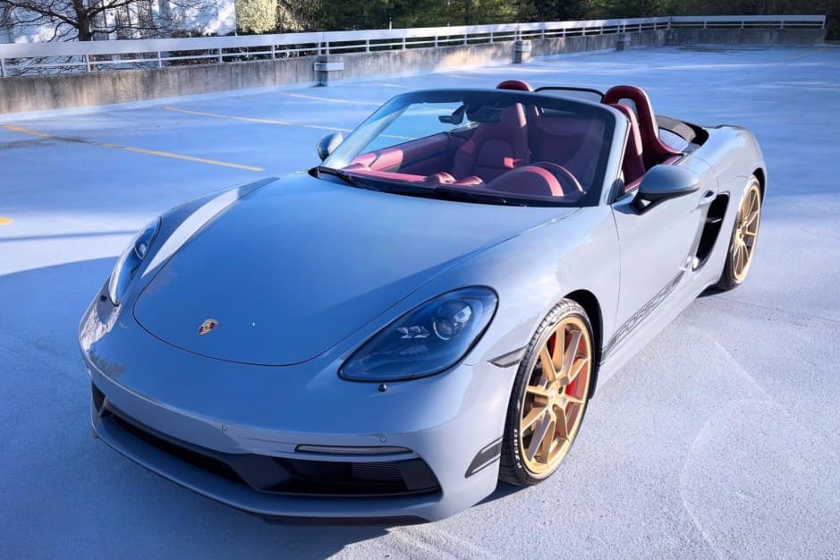 2023 Porsche 982 718 Boxster sold for $88,000