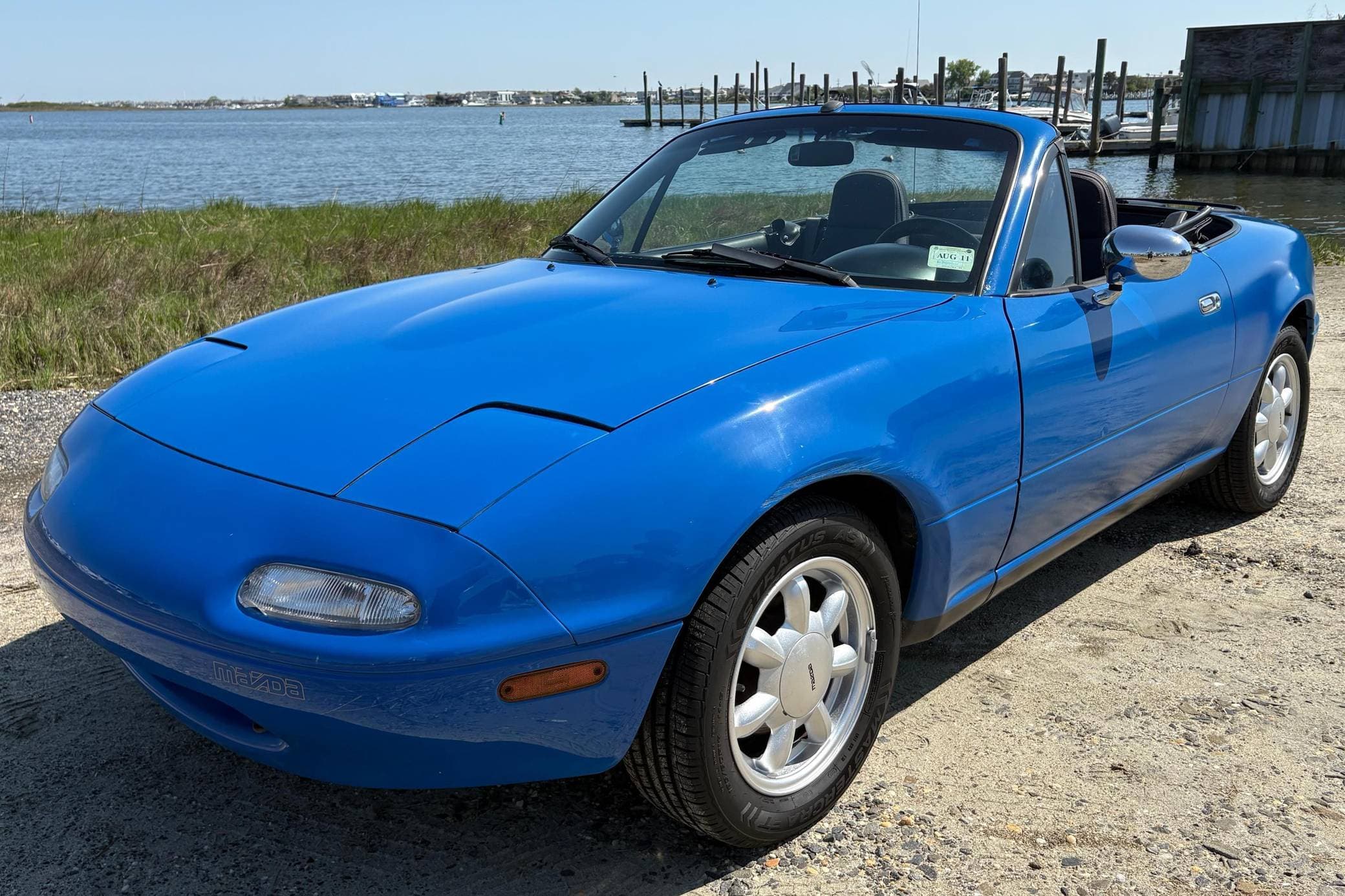 1990 Mazda NA Miata sold for $7,100