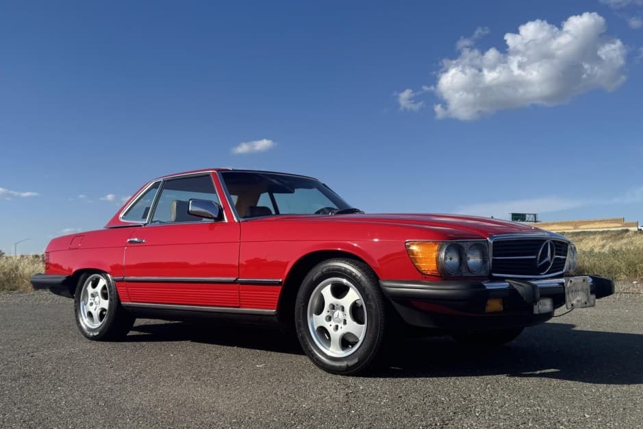 1984 Mercedes-Benz R107 SL sold for $13,000