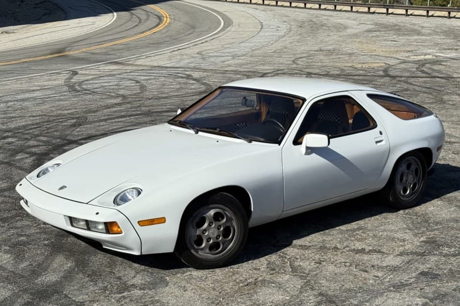 1978 Porsche 928 sold for $20,000