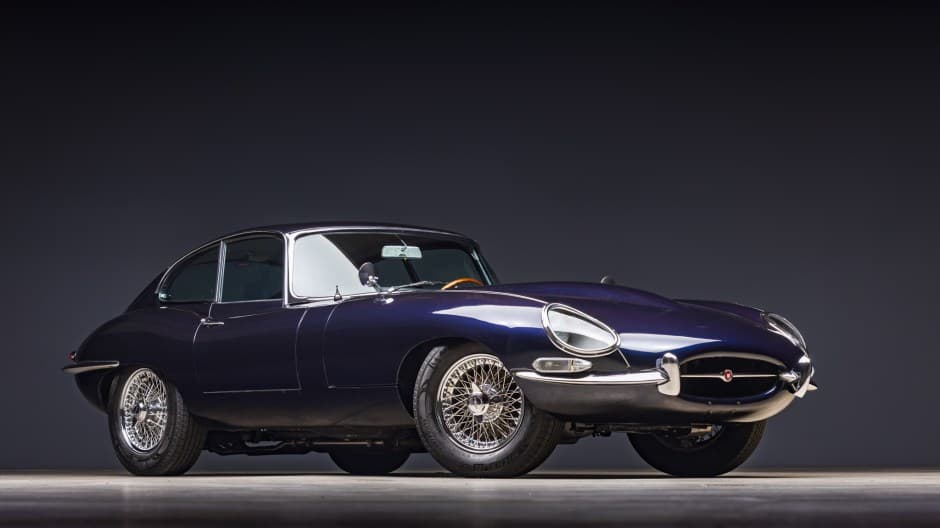1965 Jaguar XKE Series I sold for $123,000