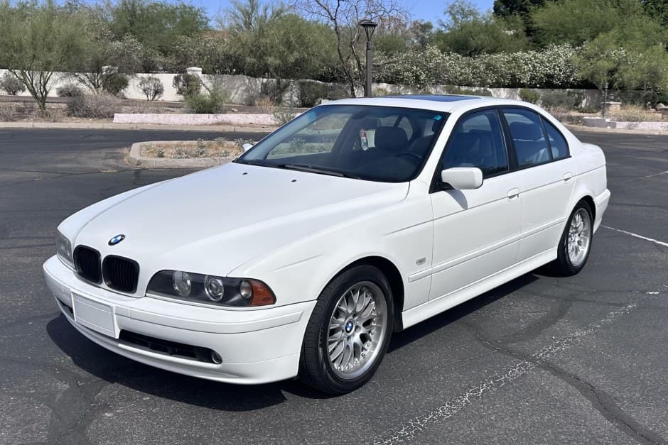 2002 BMW E39 5-Series sold for $6,800