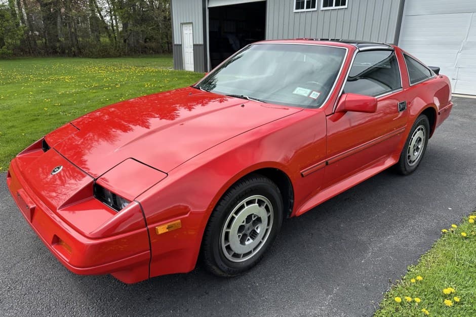 1986 Nissan Z31 300ZX sold for $9,000