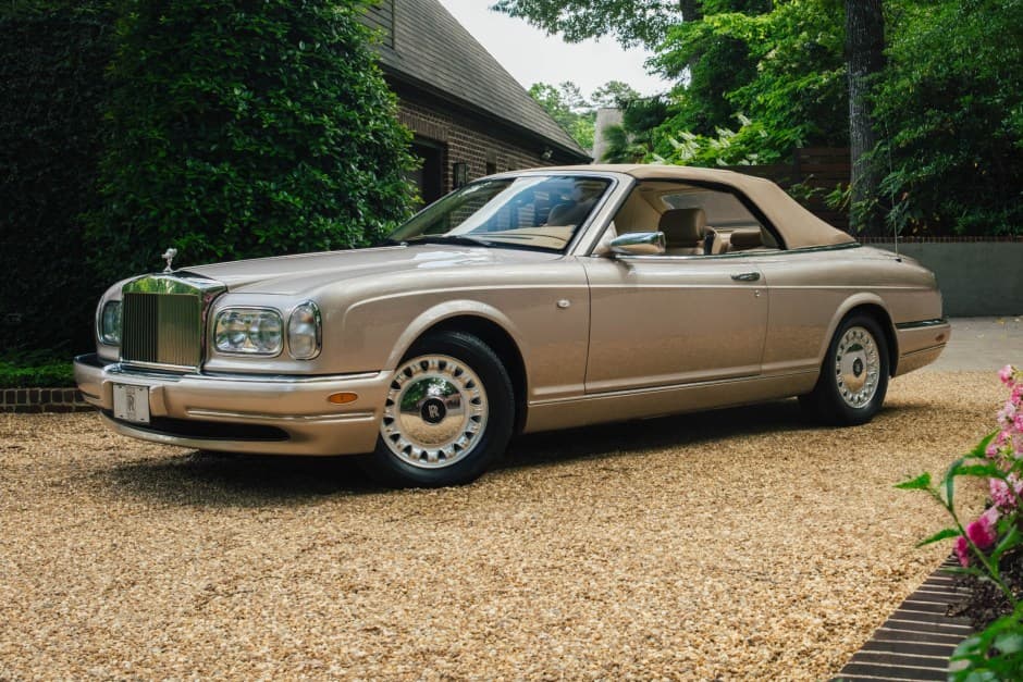 2001 Rolls-Royce Corniche sold for $81,500