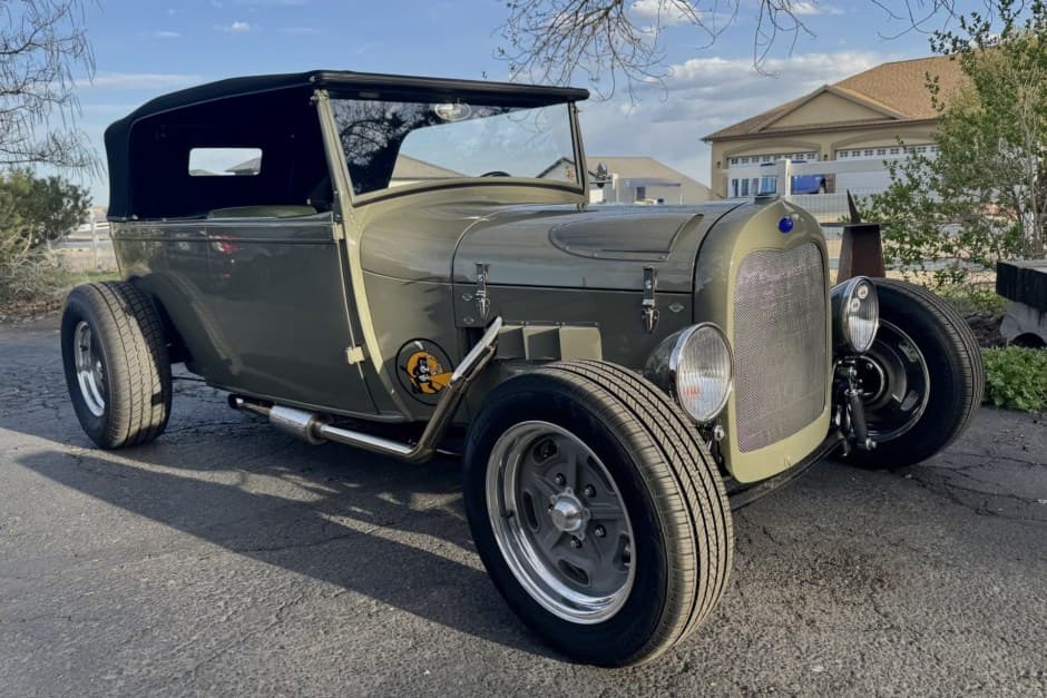 0 Ford Hot Rod sold for $18,000