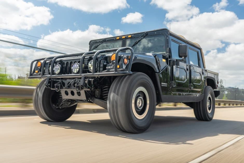2000 Hummer H1 sold for $22,250