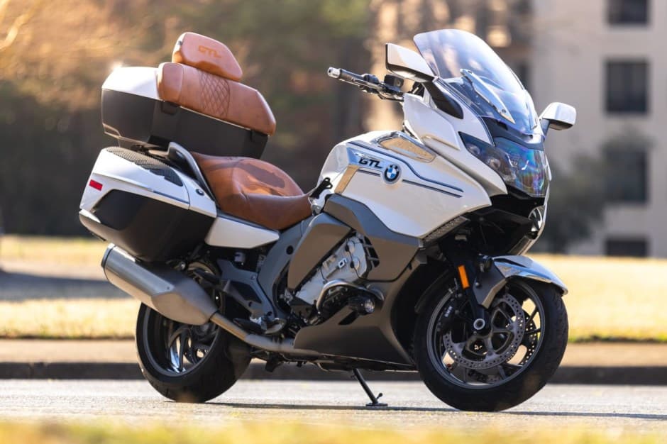 2022 BMW K1600 sold for $15,555