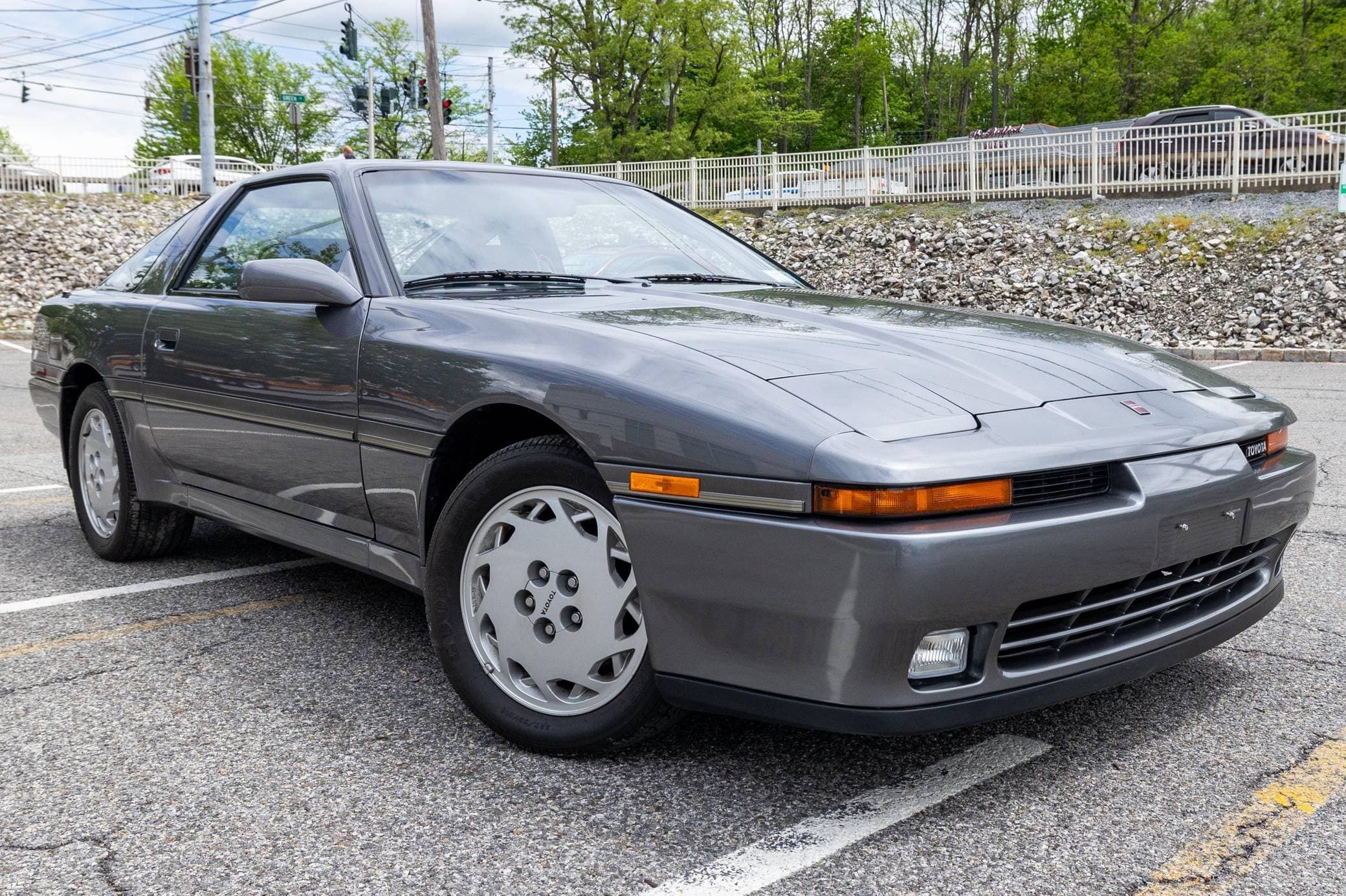 1989 Toyota Supra sold for $19,250