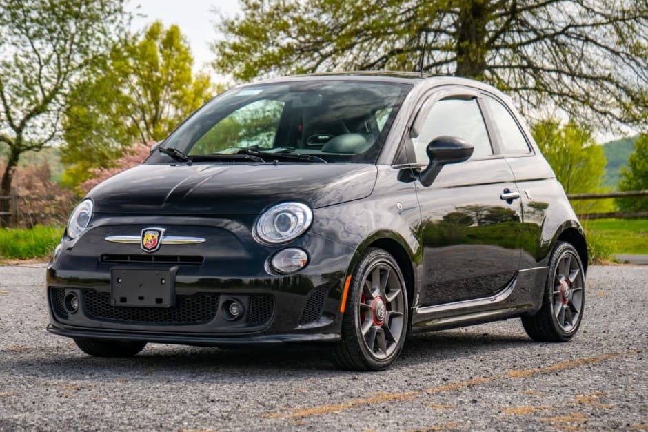 2012 Fiat 500 (2012-2019) sold for $14,800
