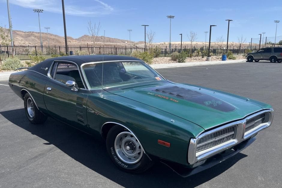 1972 Dodge Charger sold for $18,000
