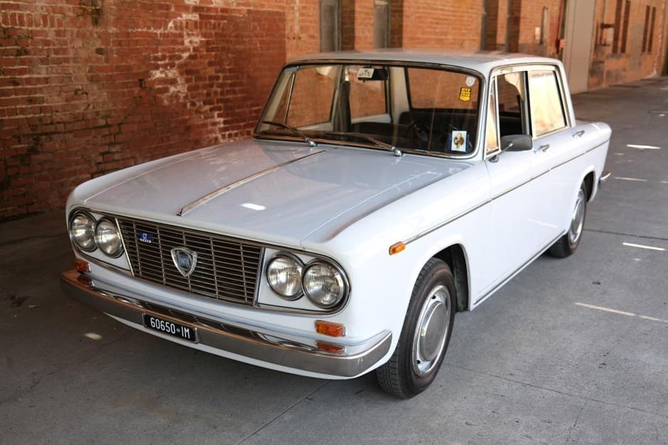 1967 Lancia Fulvia sold for $25,500
