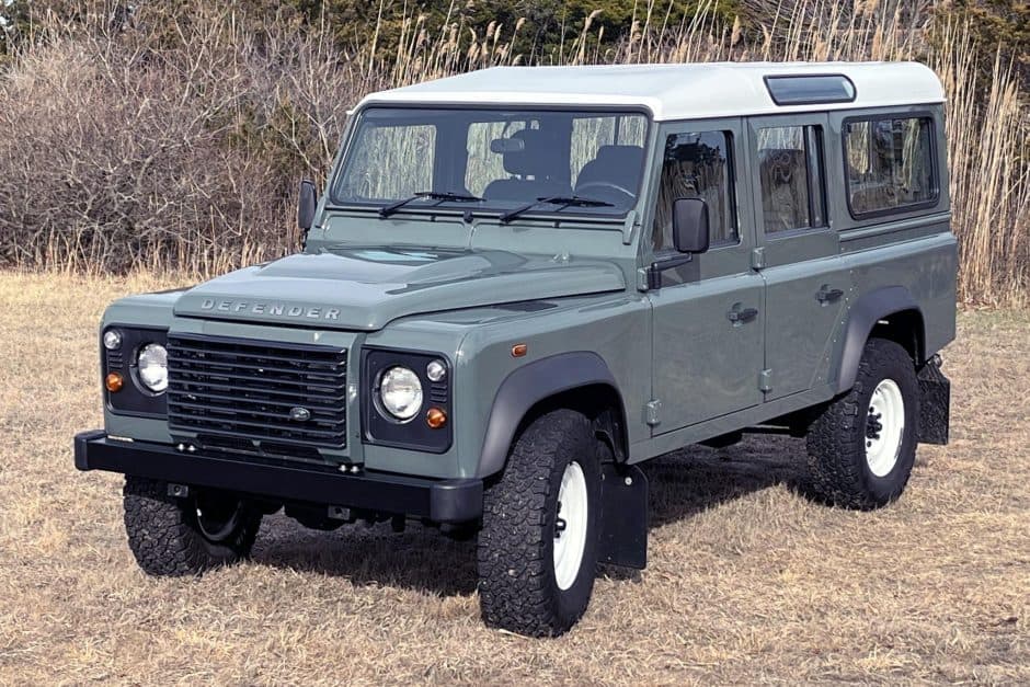 1983 Land Rover 110 / Defender 110 (Euro Spec) sold for $61,500