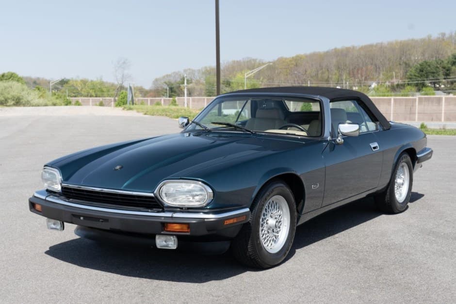 1993 Jaguar XJS sold for $36,250