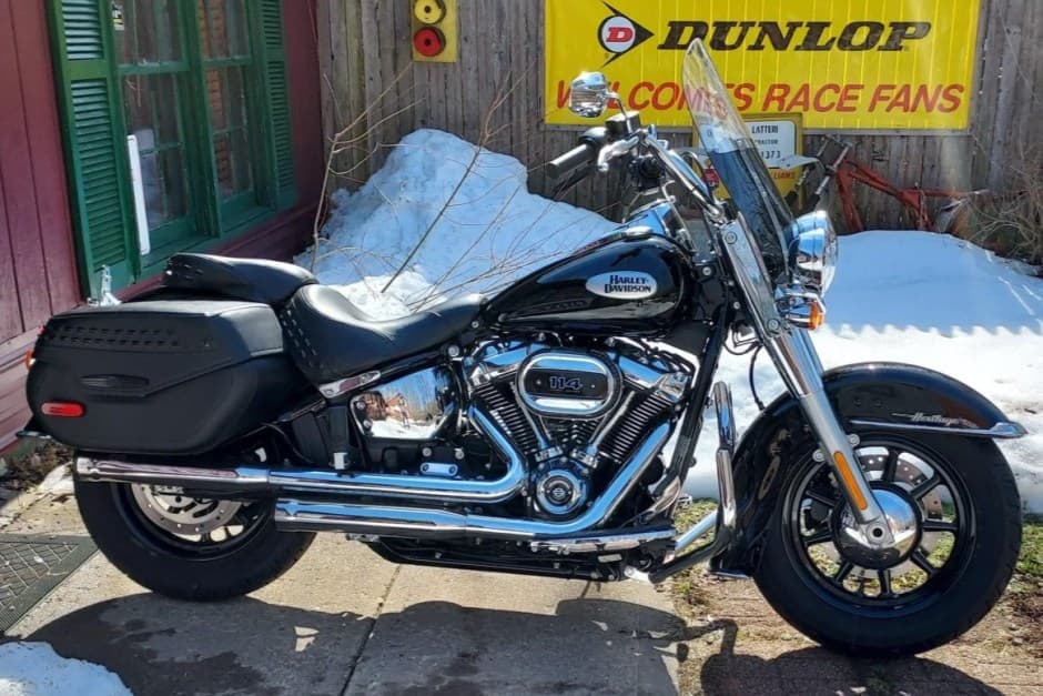 2022 Harley-Davidson Softail sold for $9,375