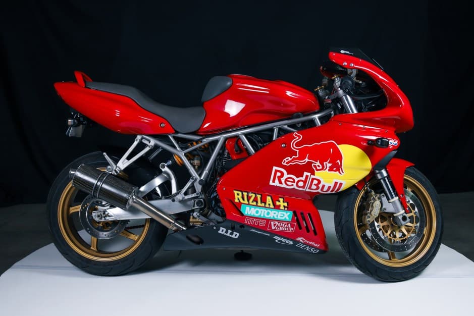 2005 Ducati 750, 800, 900, & 1000 Supersport (1988-2007) sold for $7,600
