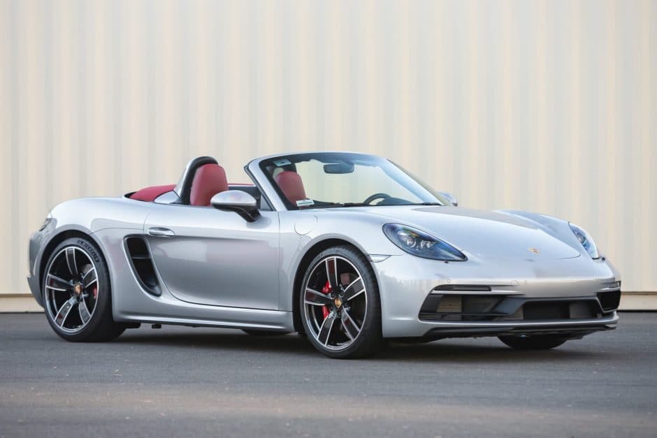 2021 Porsche 982 718 Boxster sold for $91,718