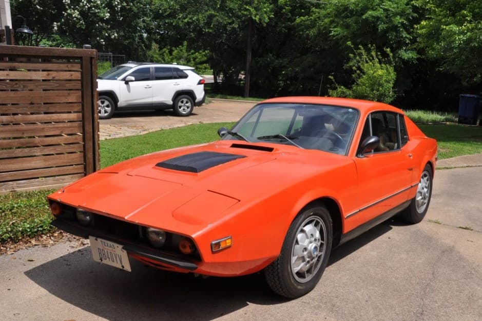 1972 Saab Sonett sold for $1,500